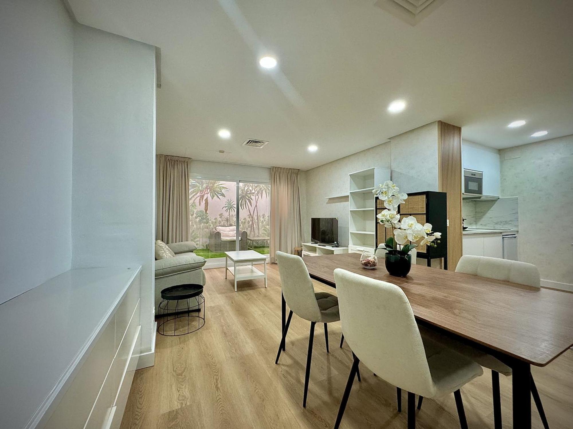 Downtown 28 By Homing Marbella